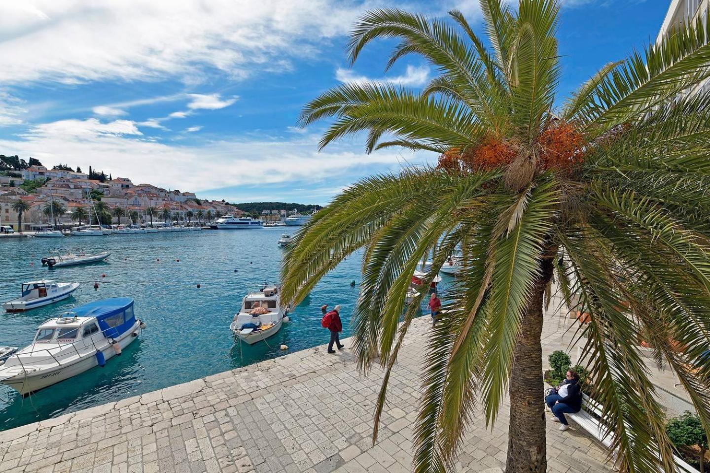 Harmony With A Magical Seaview Appartamento Hvar Town